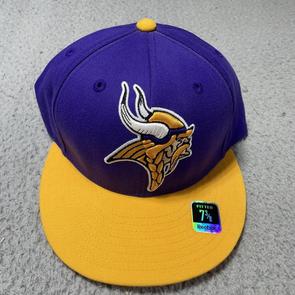 Minnesota Vikings Hat Cap Fitted Mens 7 3/8 Purple Gold NFL Football‎ Reebok